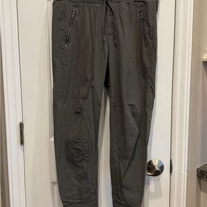AthletaDark Green Trekkie North Joggers with Zippered Pockets